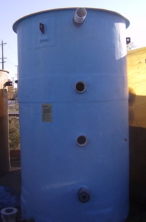 1300 Gallon Vertical Holding Tank