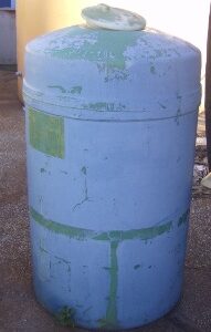 100 Gallon Polyethylene Tank