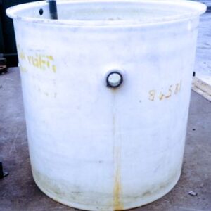 350 gallon flat bottom tank