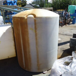 450 Gallon Used Plastic Holding Tank - Dome Top